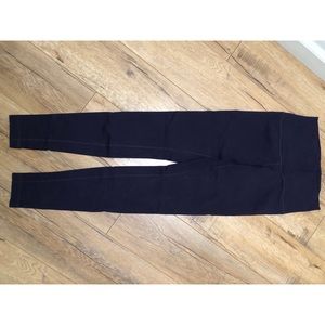 Lululemon high times, dark purple leggings, 6